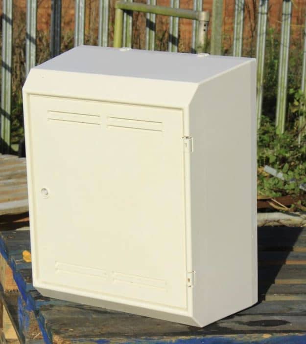 Mk2 Surface Mounted Gas Meter Box Housing 20in X 16in X 9in White